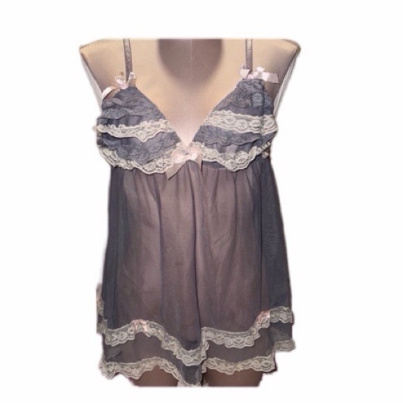 Victoria's Secret Other - ⭐️3/$15 ⭐️ preloved vintage Y2K Lace Trim ruffle/sheer Chemise Lingerie
